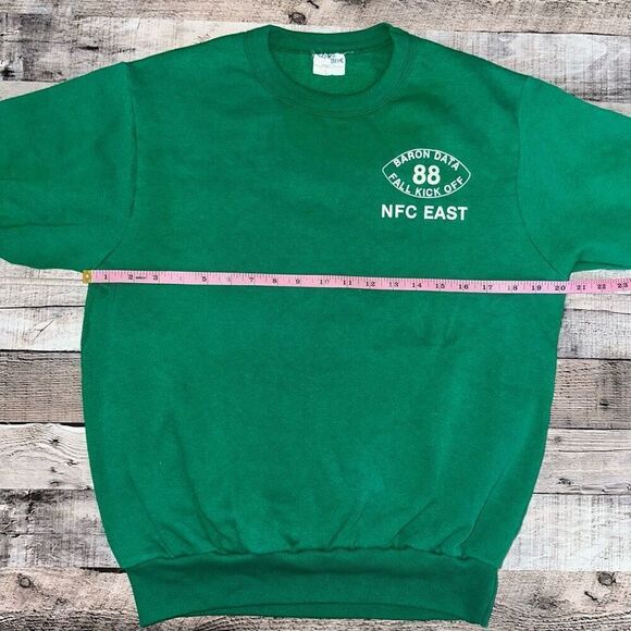 🏈Rare Vintage Chalk Line NFC East Football Crewneck Pullover Sweater | L - Picture 3 of 7